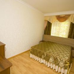 Номер стандарт с 1 двуспальной кроватью