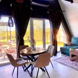 Фото Отель Happy Tree Camp (Хэппи Три Кемп)
