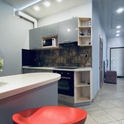 Фото Отель InnHome Apartments (ИннХоум) на улице Братьев Кашириных 34