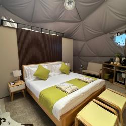 Фото Отель EcoHouse Glamping (ЭкоХаус Глэмпинг)