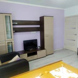 Фото Апартаменты на проспекте Космонавтов 35/20 Б