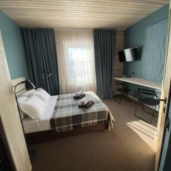 Номер стандарт улучшенный с 1 двуспальной кроватью