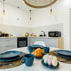 Фото Отель Your Place на улице Героев-Разведчиков 8 корп. 1