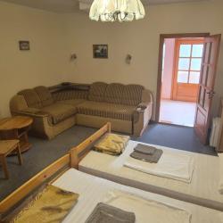 4-местный номер студия улучшенный