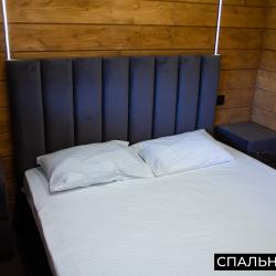 Большой дом на 2 спальни с камином, сауной и чаном (6+2)