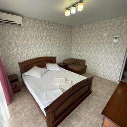 Фото Отель Гостевой дом Династия