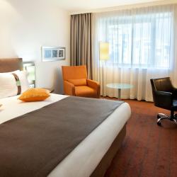 Фото Отель Holiday Inn Almaty (Холидей Инн )