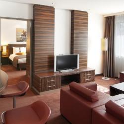 Фото Отель Holiday Inn Almaty (Холидей Инн )