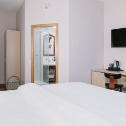 Фото BoogelWoogel Bar&Hotel Rosa Khutor (БугельВугель Бар&Отель Роза Хутор)
