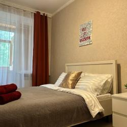 Фото Трехкомнатные апартаменты на проспекте Ленина 1