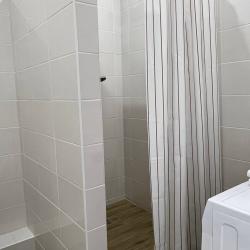 Фото Апартаменты Тюменская слобода на улице Фармана Салманова