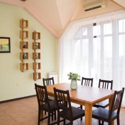 Фото Апартаменты Loyal Guest House (Лоял) на улице 9-я Линия