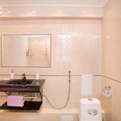 Фото Отель InnHome Apartments (ИннХоум) на улице Свободы 100