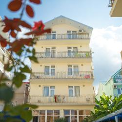 Фото Отель Экодом Фэмили 2*