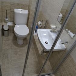 Номер стандарт с 1 двуспальной кроватью