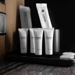 Номер стандарт с 1 двуспальной кроватью