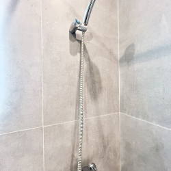 1-комнатные апартаменты люкс на 17 этаже с видом на реку Тура