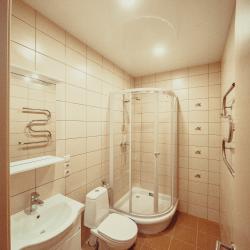 Номер стандарт с 1 двуспальной кроватью