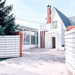 Фото Отель Дом на берегу озера в Новой Москве