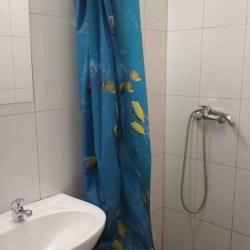 Кровать в 6-местном общем мужском номере