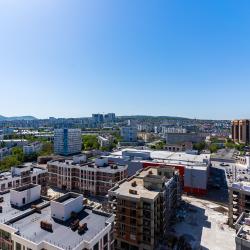 Фото Отель LetoApart (ЛетоАпарт) на улице Суворовская 77-312