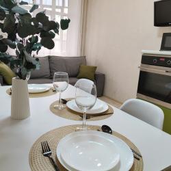 Фото Отель 6-местная квартира рядом с ДРКБ, РКБ, термальным комплексом