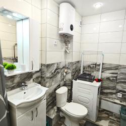 Фото Апартаменты на улице Чистопольская 12