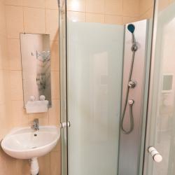 Номер стандарт улучшенный с 1 двуспальной кроватью