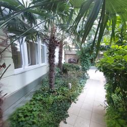 2-комнатные апартаменты люкс улица Боткинская, дом 15А, город Ялта, городской округ Ялты, Республика Крым