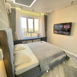 Фото Апартаменты Housevip на улице Матрены Наздрачевой 3/1