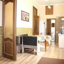 Фото Апартаменты на улице Кольцова 18