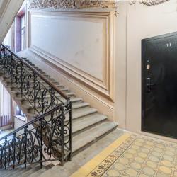 Фото Отель Метры в центре на улице Жуковского 7-9