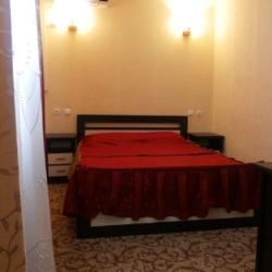 Номер стандарт с 1 двуспальной кроватью