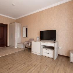 Фото Отель Империя гор