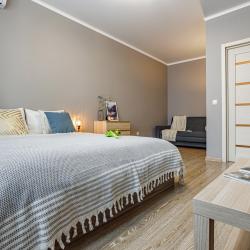 Фото Апартаменты на улице Казбекская 3