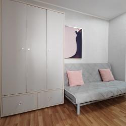 Фото Отель EKB.Studio (ЕКБ.Студио) на улице Уральская 75