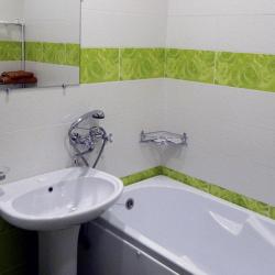 Номер стандарт с 1 двуспальной кроватью