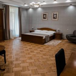 3-комнатный номер люкс с 1 двуспальной кроватью