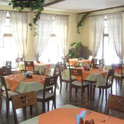 Фото Отель Жарки