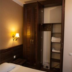 Номер стандарт с 1 двуспальной кроватью