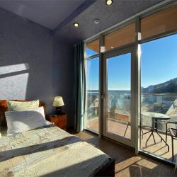 ART HOUSE HOTEL (Арт Хаус) — 22418445239dbc8c31d2b18b5a88ec05