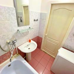 Фото Апартаменты Байкал на улице Республики 33А