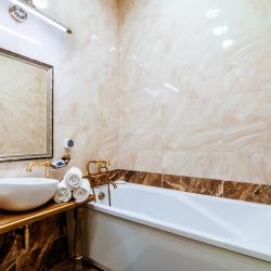 Фото Апартаменты на улице Кирова 2