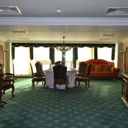 Фото Отель Diplomat Hotel & Business Center (Дипломат и Бизнес и Центр)