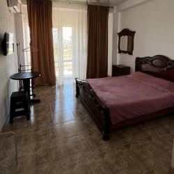 Фото Отель Family (Фэмели)