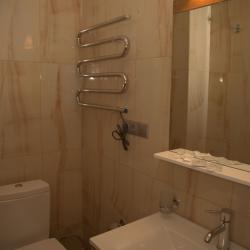 Номер стандарт с 1 двуспальной кроватью