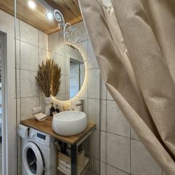 Фото Апартаменты SVlакшми Home на улице Пригородная