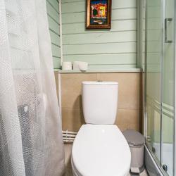 Номер стандарт с 1 двуспальной кроватью