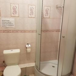 Номер стандарт с 1 двуспальной кроватью