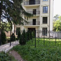 Фото Апартаменты на улице Санаторная, 13